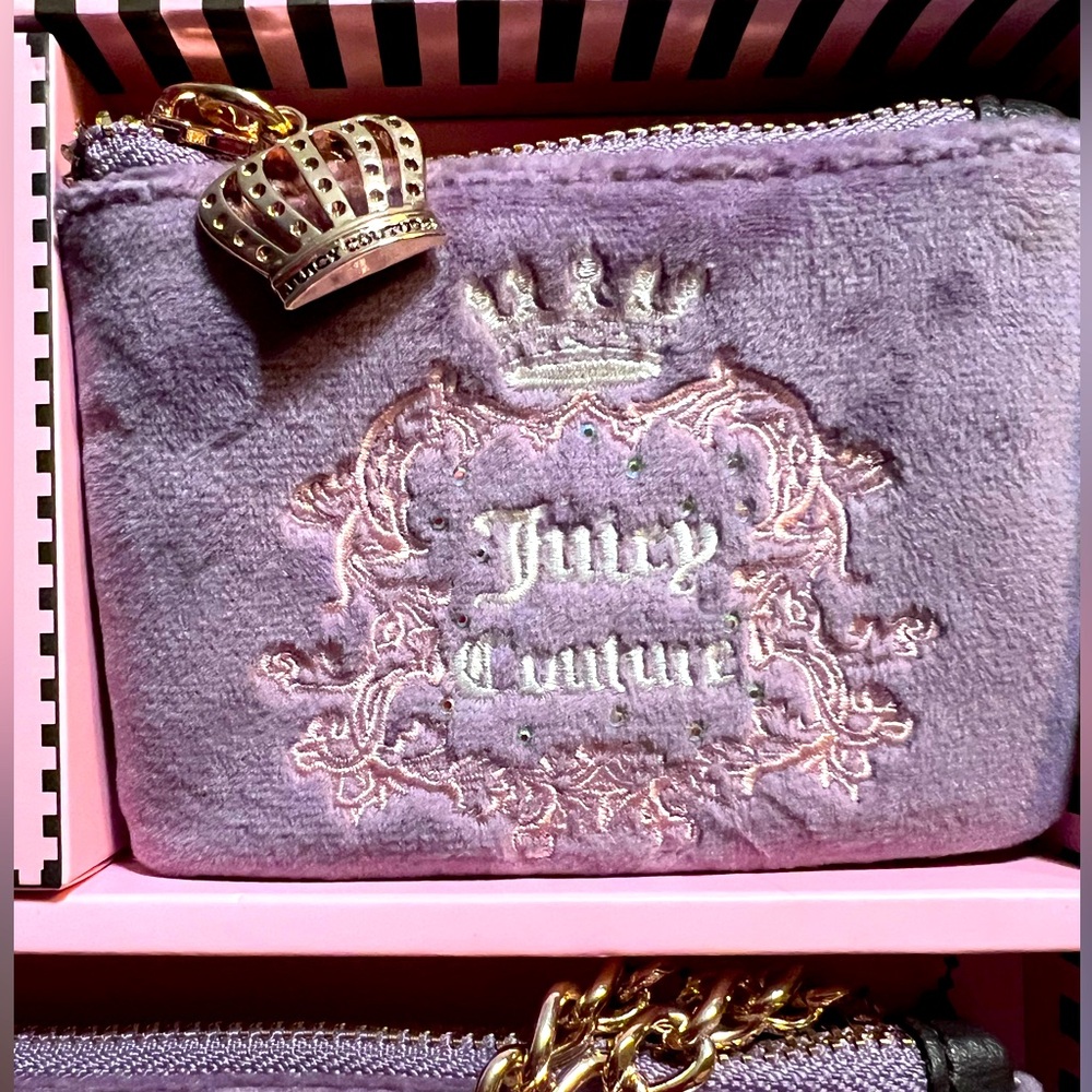 Juicy Couture Los Angeles NWT Dusty Violet Velour Wristlet & Coin Purse - Picture 2 of 9